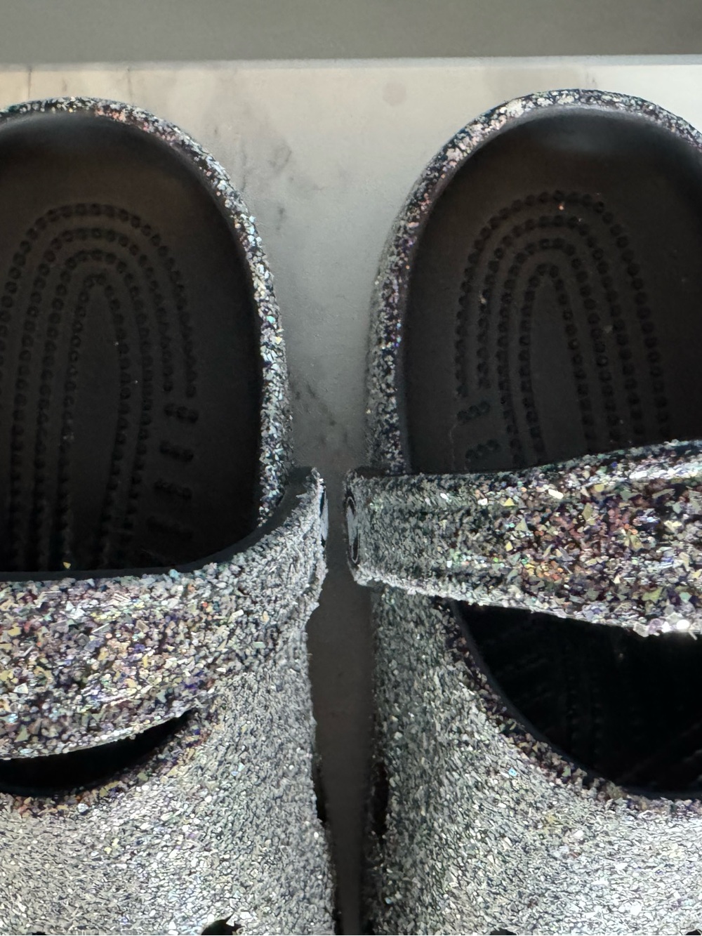 Crocs Glitter Clogs Silver Rainbow 🌈 Womens 8 Sparkle Casual Comfort - Picture 6 of 13